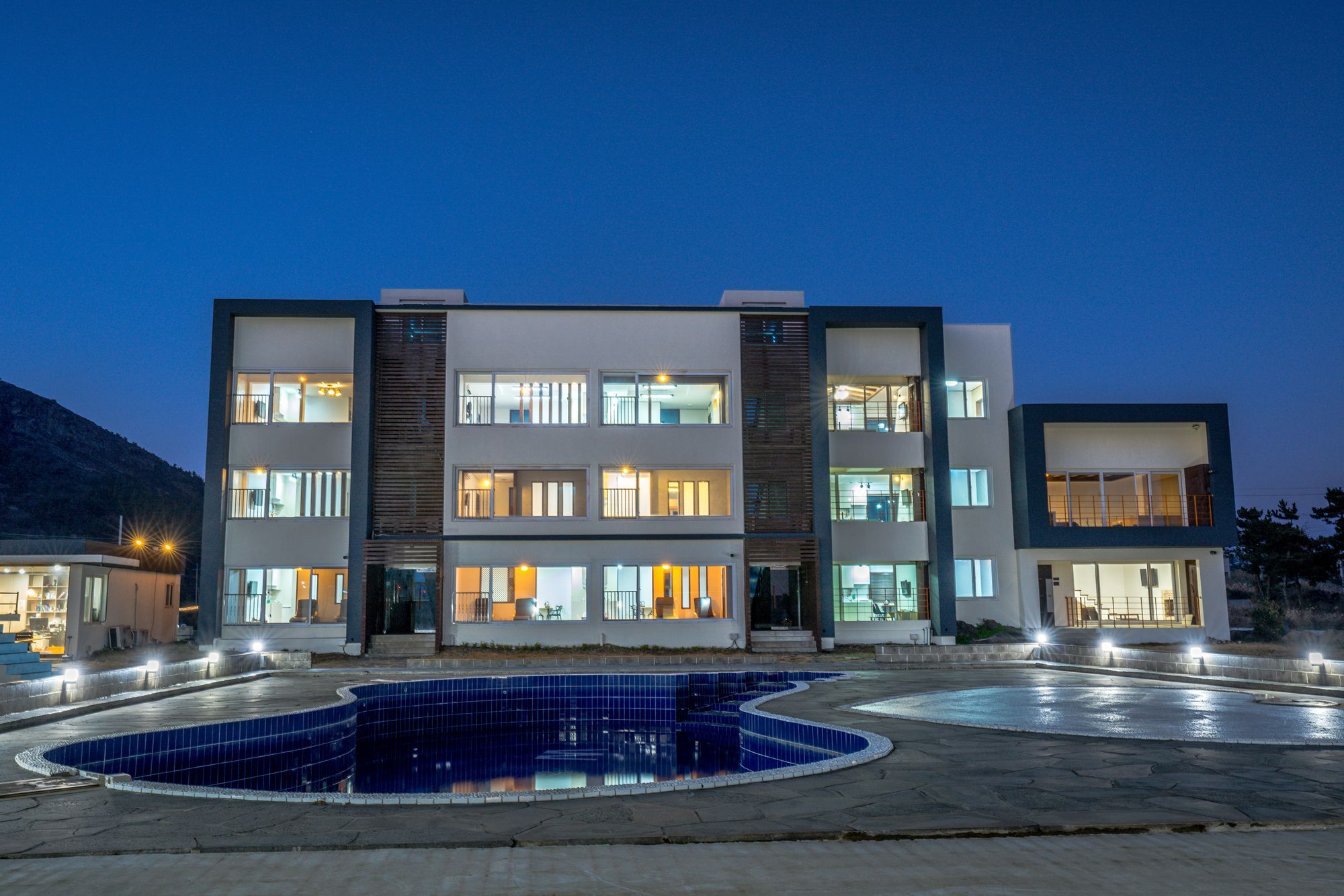 Shall Story Resort Szogüpho Kültér fotó